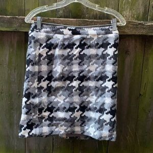 Ann Taylor Loft skirt sz. 4 petite